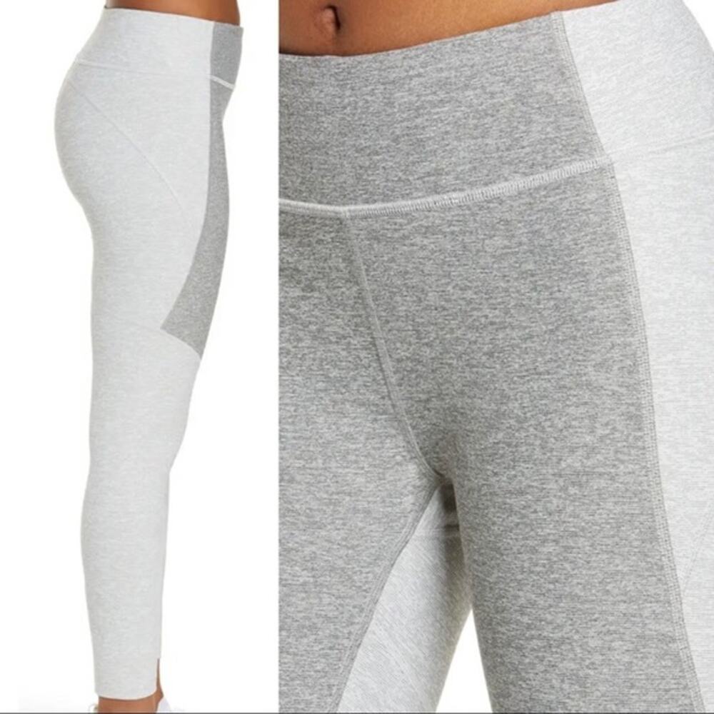 Outdoor Voices Gray Mid Rise Two Tone 3/4 Active Warm Up Leggings Women Sz XL - Picture 2 of 6